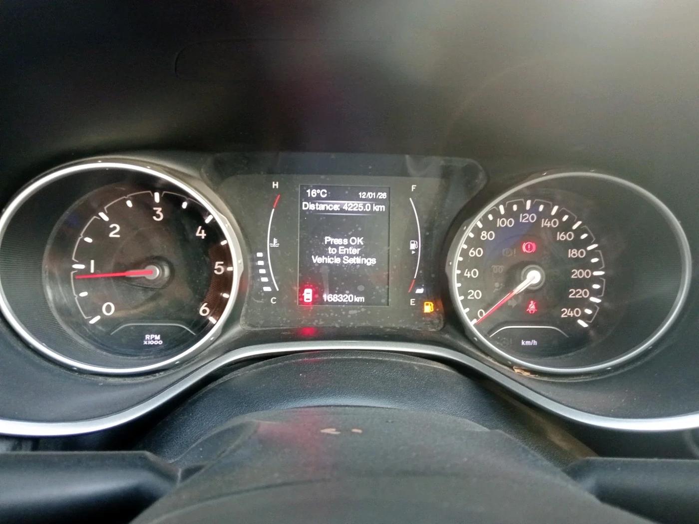 2018 Jeep Compass SPORT 2.0 DIESEL, Diesel, Manual, 1,68,320 km, interior
