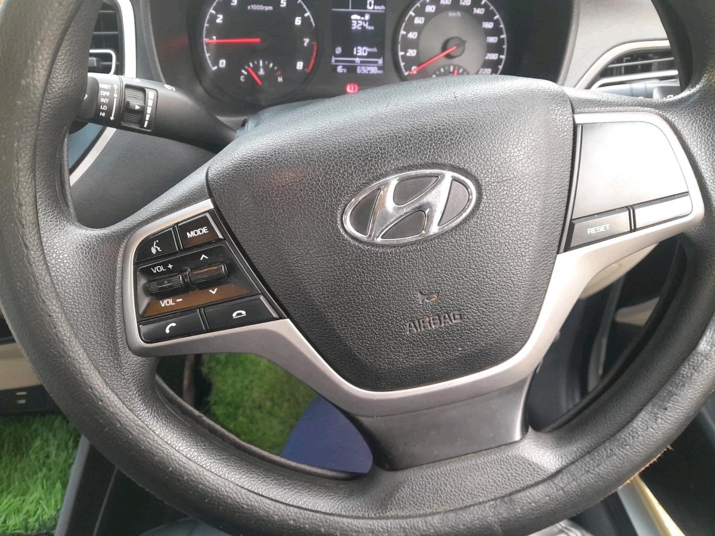 2021 Hyundai Verna S PLUS 1.5 VTVT, Petrol, Manual, 69,299 km, interior