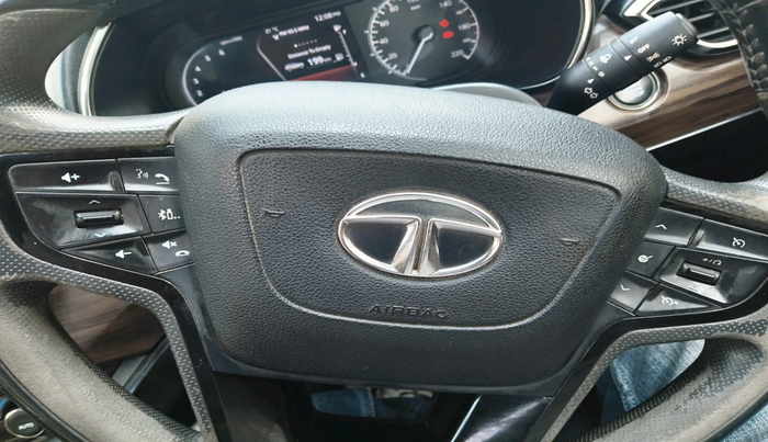 2022 Tata Harrier XZ PLUS 2.0L KAZIRANGA, Diesel, Manual, 93,298 km, interior