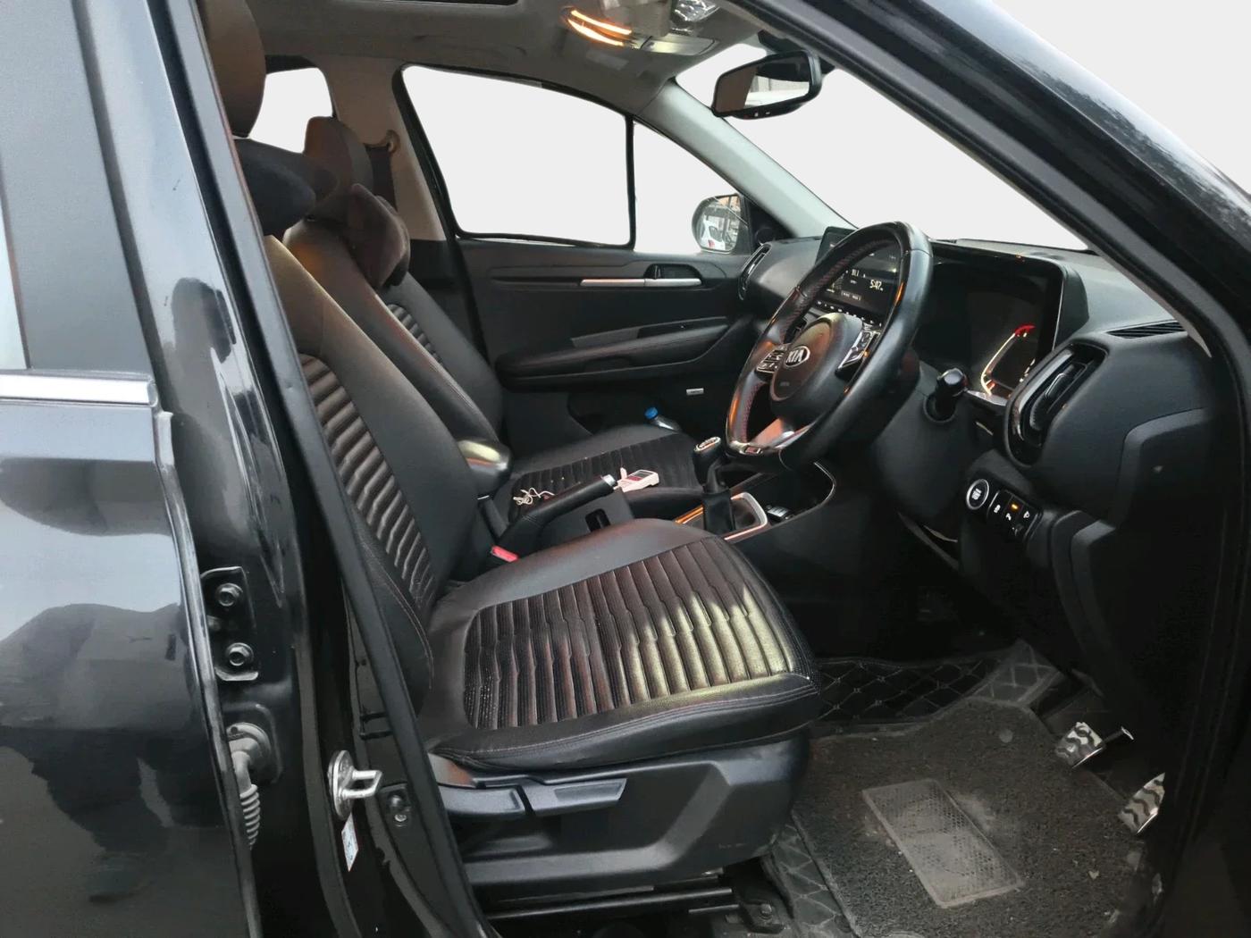 2020 KIA SONET GTX PLUS 1.0 IMT, Petrol, Manual, 52,184 km, interior