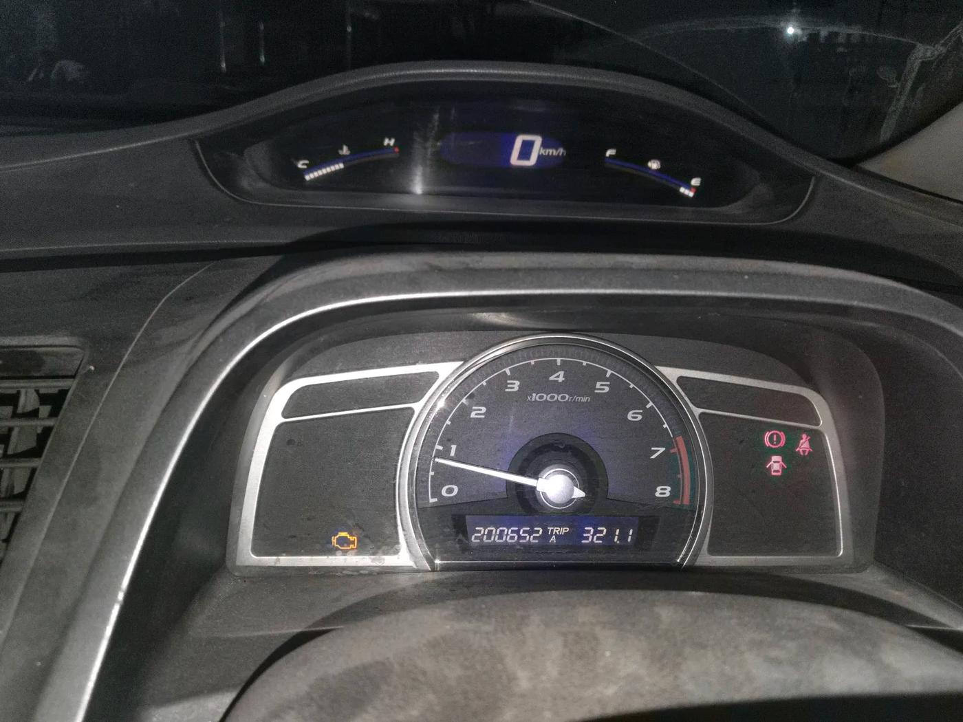 2010 Honda Civic 1.8L I-VTEC V MT, Petrol, Manual, 2,00,659 km, interior