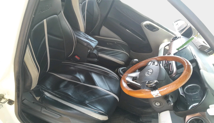 2021 Hyundai AURA S 1.2 CNG, CNG, Manual, 1,40,361 km, interior