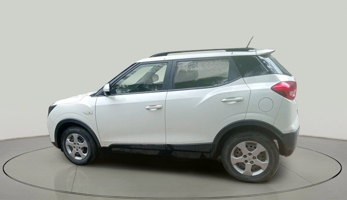 2020 Mahindra XUV300 W6 1.5 Diesel, Diesel, Manual, 91,446 km, exterior