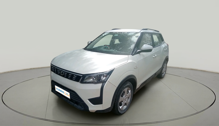 2020 Mahindra XUV300 W6 1.5 Diesel, Diesel, Manual, 91,446 km, exterior