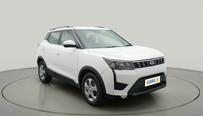 2020 Mahindra XUV300 W6 1.5 Diesel, Diesel, Manual, 91,446 km, exterior