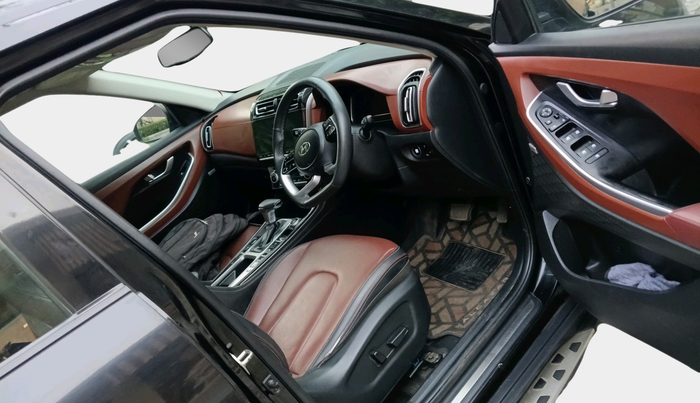 2022 Hyundai ALCAZAR 1.5 SIGNATURE (O) AT 6STR, Diesel, Automatic, 1,05,904 km, interior