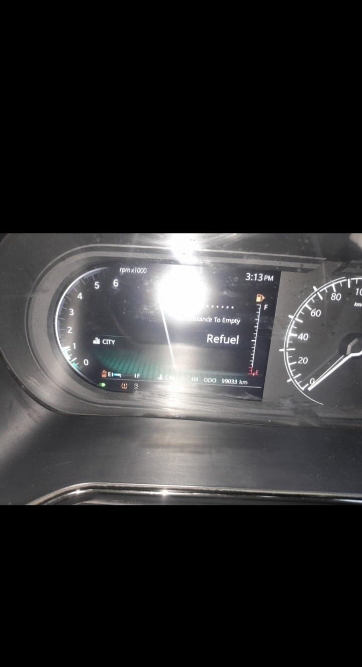 2022 Tata Safari XZ PLUS DARK EDITION, Diesel, Manual, 99,033 km, interior