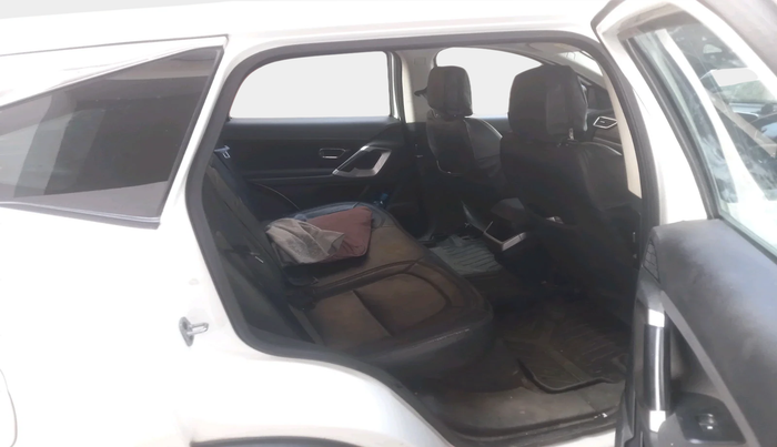 2022 Tata Harrier XT PLUS 2.0L KRYOTEC, Diesel, Manual, 71,074 km, interior