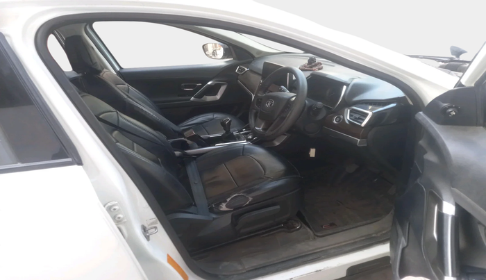 2022 Tata Harrier XT PLUS 2.0L KRYOTEC, Diesel, Manual, 71,074 km, interior