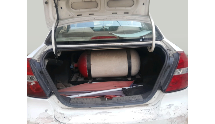 2010 Chevrolet Aveo LS 1.4, Petrol, Manual, 1,08,594 km, exterior