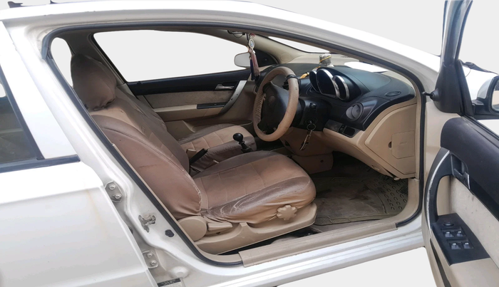 2010 Chevrolet Aveo LS 1.4, Petrol, Manual, 1,08,594 km, interior