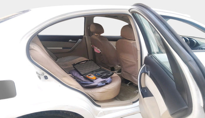 2010 Chevrolet Aveo LS 1.4, Petrol, Manual, 1,08,594 km, interior