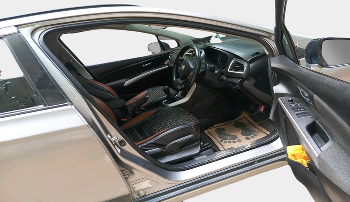 2017 Maruti S Cross ZETA 1.3, Diesel, Manual, 74,660 km, interior