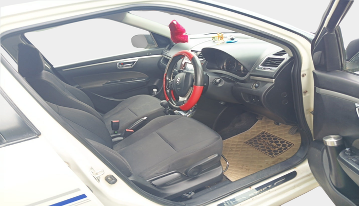 2015 Maruti Swift ZDI, Diesel, Manual, 1,47,853 km, interior