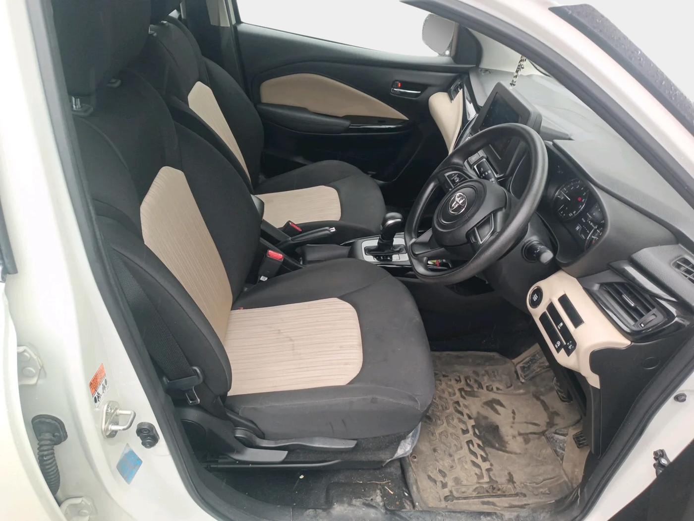 2023 Toyota Glanza G AMT, Petrol, Automatic, 6,400 km, interior
