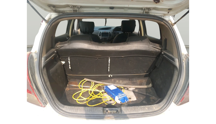 2013 Hyundai i20 MAGNA 1.4 CRDI, Diesel, Manual, 1,00,002 km, exterior