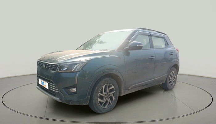 2022 Mahindra XUV300 W8 (O) 1.5 DIESEL, Diesel, Manual, 47,911 km, exterior