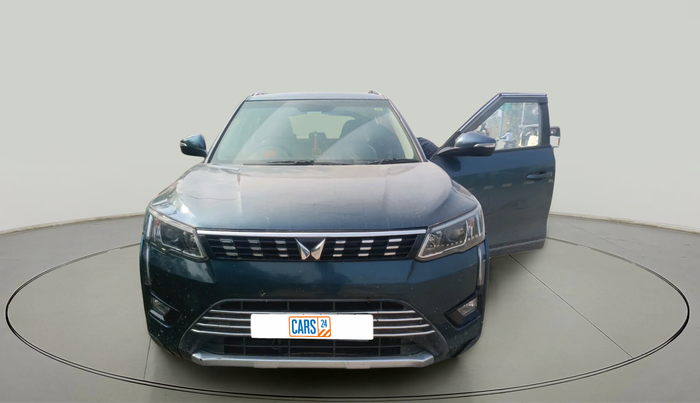 2022 Mahindra XUV300 W8 (O) 1.5 DIESEL, Diesel, Manual, 47,911 km, exterior