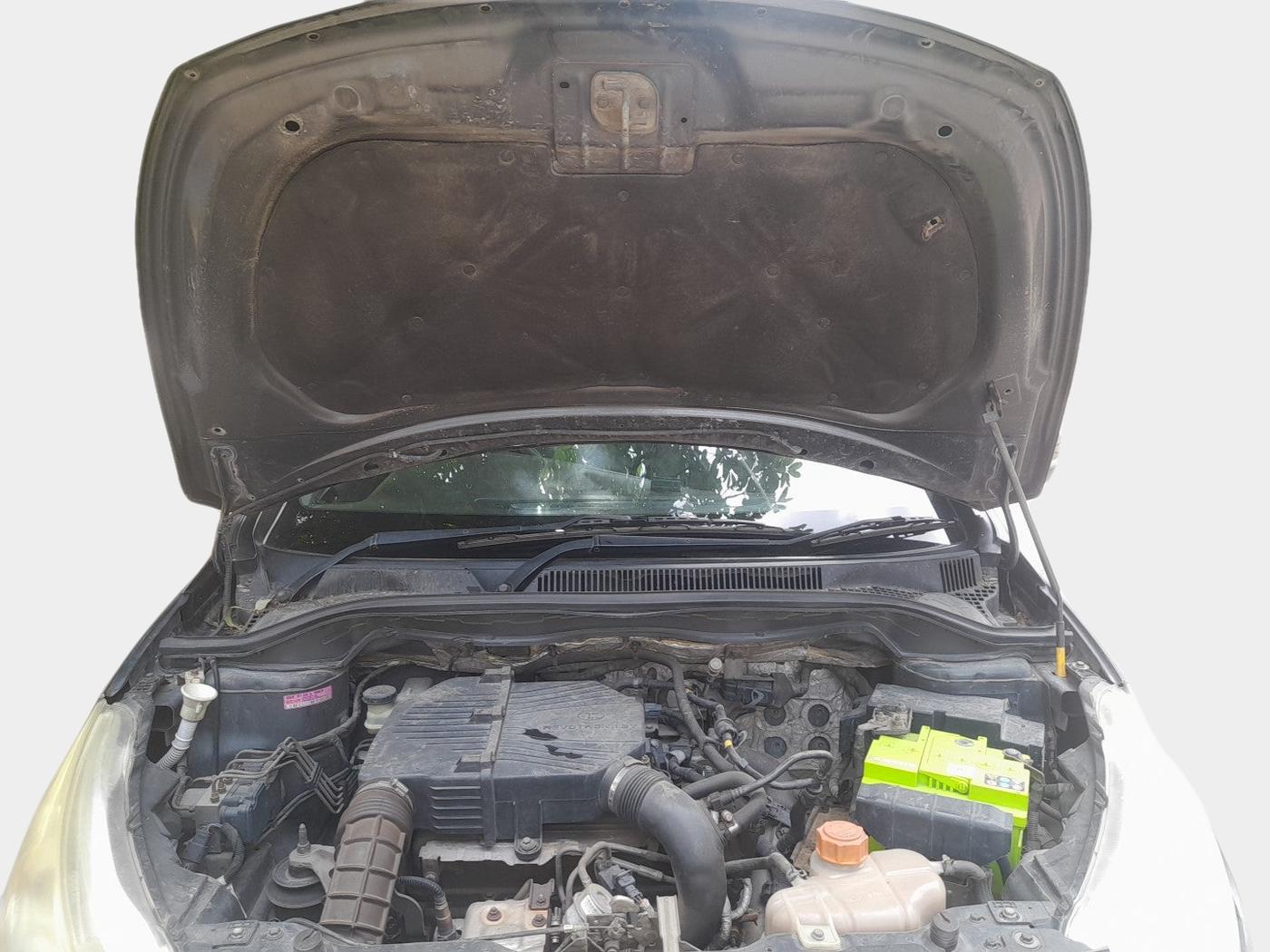 2014 Tata Zest XMS PETROL, Petrol, Manual, 91,814 km, exterior