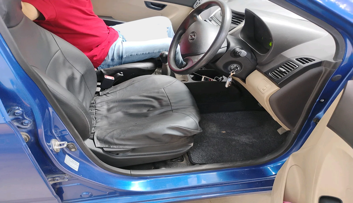 2013 Hyundai Eon ERA +, Petrol, Manual, 27,576 km, interior