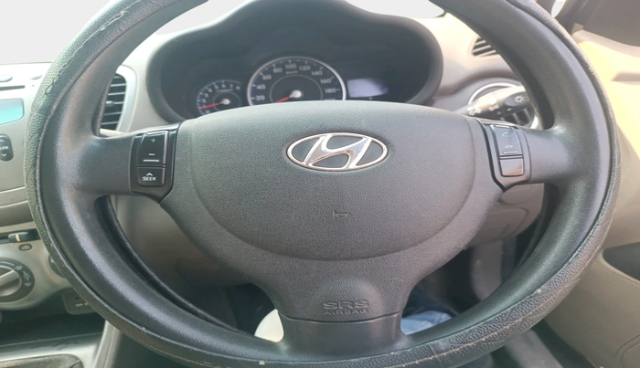 2010 Hyundai i10 SPORTZ 1.2, Petrol, Manual, 30,733 km, interior