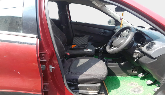 2018 Renault Kwid RXT 0.8, Petrol, Manual, 51,019 km, interior