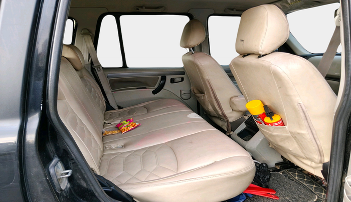 2019 Mahindra Scorpio S9, Diesel, Manual, 87,608 km, interior