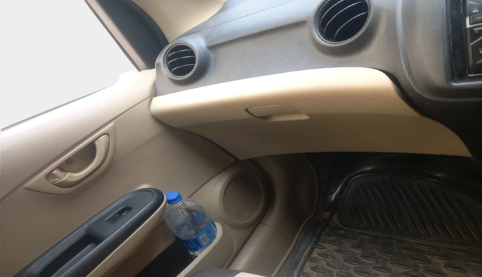 2015 Honda Brio E MT, Petrol, Manual, 1,09,658 km, interior