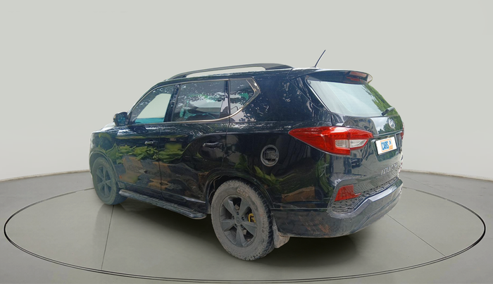 2019 Mahindra ALTURAS G4 4WD AT, Diesel, Automatic, 1,26,728 km, exterior