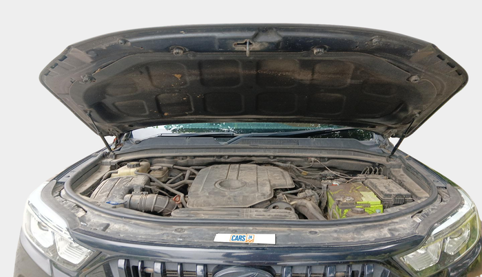 2019 Mahindra ALTURAS G4 4WD AT, Diesel, Automatic, 1,26,728 km, exterior