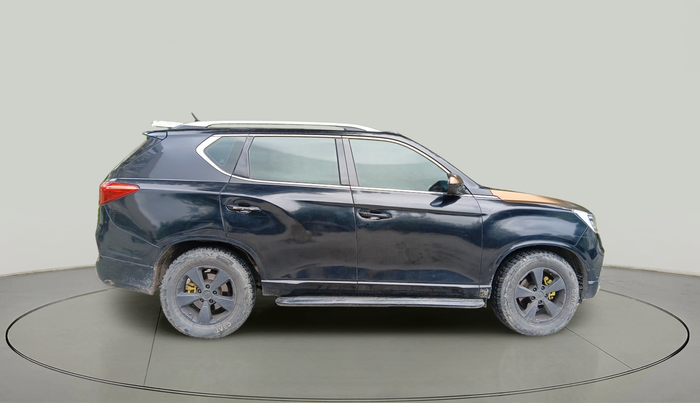 2019 Mahindra ALTURAS G4 4WD AT, Diesel, Automatic, 1,26,728 km, exterior