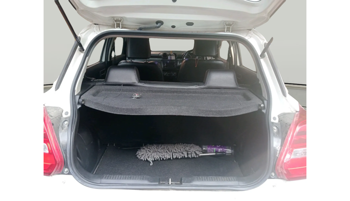 2018 Maruti Swift VXI AMT, Petrol, Automatic, 1,15,650 km, exterior