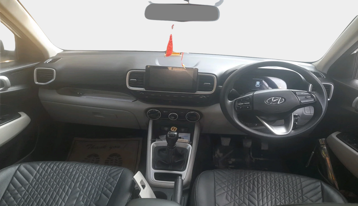 2022 Hyundai VENUE S 1.2, Petrol, Manual, 99,207 km, interior