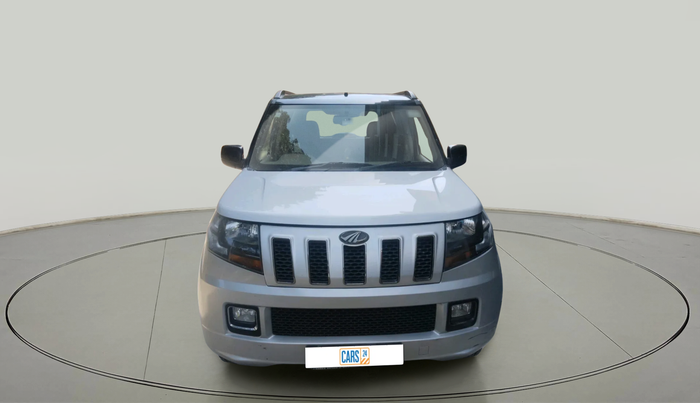 2017 Mahindra TUV300 T10, Diesel, Manual, 98,369 km, exterior