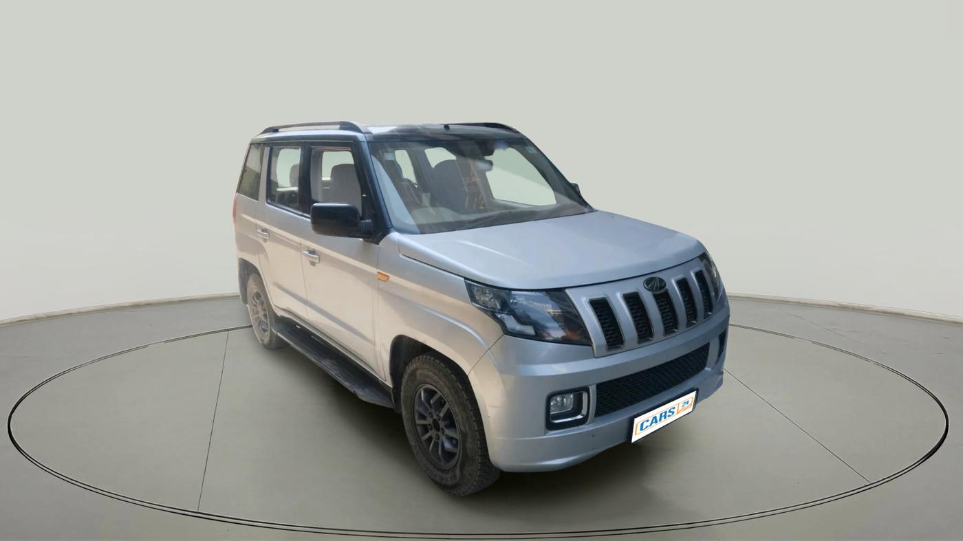 2017 Mahindra TUV300 T10, Diesel, Manual, 98,369 km, exterior