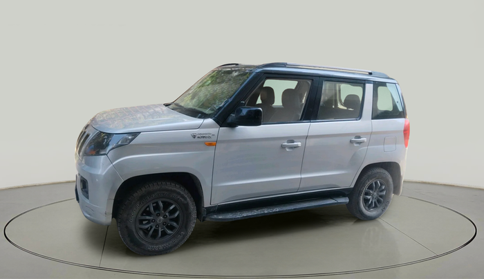 2017 Mahindra TUV300 T10, Diesel, Manual, 98,369 km, exterior