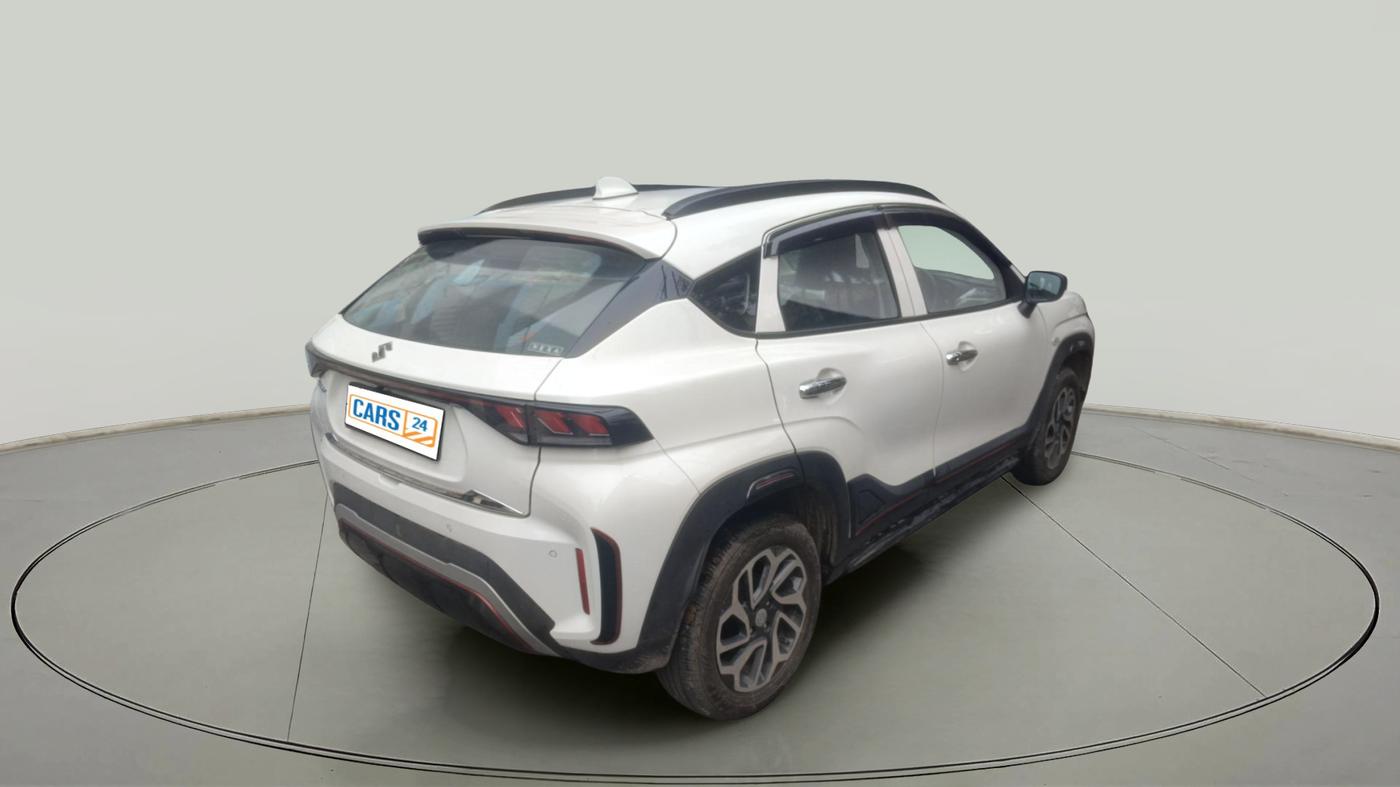 2024 Maruti FRONX SIGMA 1.2 MT, Petrol, Manual, 11,000 km, exterior