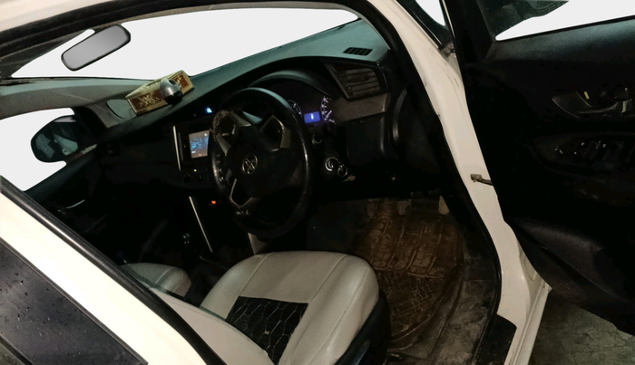 2018 Toyota Innova Crysta 2.4 G 7 STR, Diesel, Manual, 79,588 km, interior