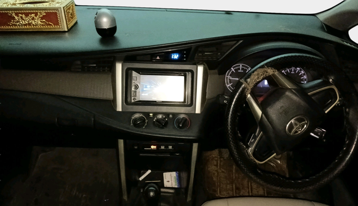 2018 Toyota Innova Crysta 2.4 G 7 STR, Diesel, Manual, 79,588 km, interior