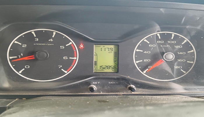 2016 Mahindra Scorpio S6 PLUS, Diesel, Manual, 1,52,856 km, interior