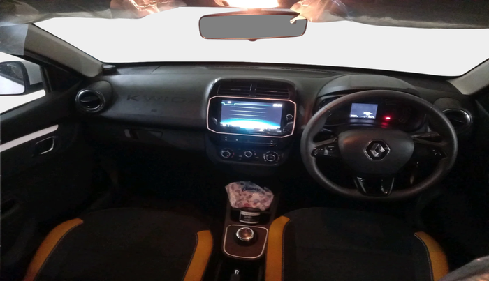 2023 Renault Kwid CLIMBER 1.0 AMT Dual Tone , Petrol, Automatic, 8,396 km, interior