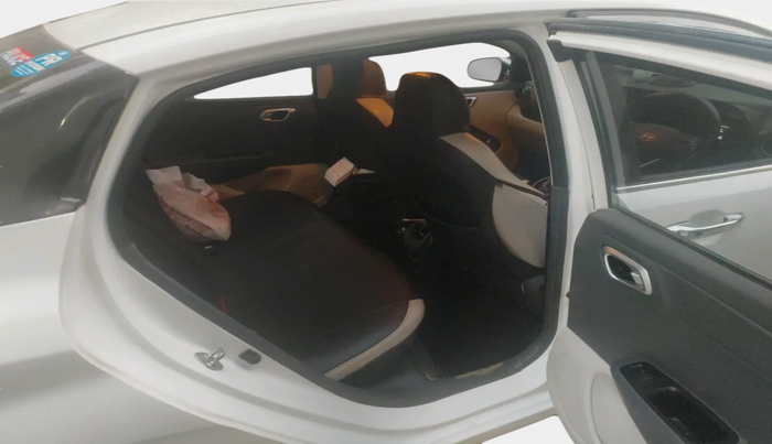 2024 Hyundai AURA SX 1.2 CNG, Petrol, Manual, 49,543 km, interior