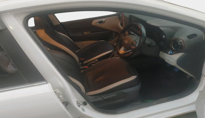 2024 Hyundai AURA SX 1.2 CNG, Petrol, Manual, 49,543 km, interior