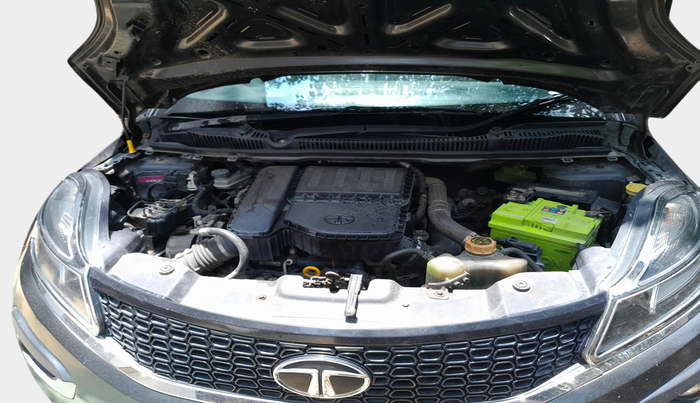 2018 Tata NEXON XM DIESEL, Diesel, Manual, 2,00,563 km, exterior