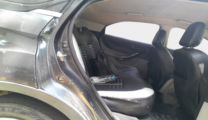 2018 Tata NEXON XM DIESEL, Diesel, Manual, 2,00,563 km, interior