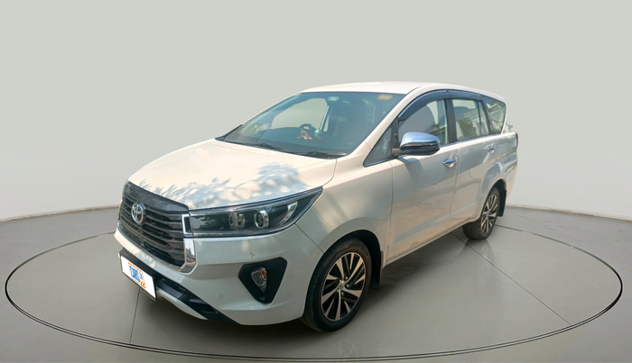 2022 Toyota Innova Crysta 2.4 ZX 7 STR, Diesel, Manual, 40,000 km, exterior