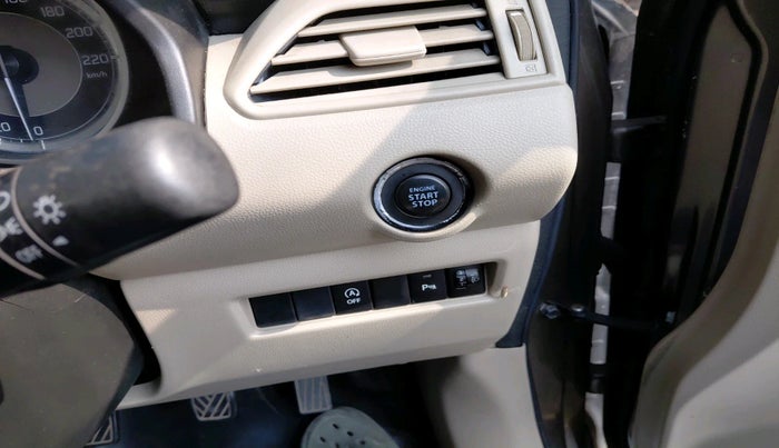2020 Maruti Dzire ZXI, Petrol, Manual, 77,580 km, interior