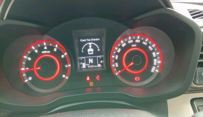 2019 Mahindra XUV300 W8 (O) 1.2 PETROL, Petrol, Manual, 65,581 km, interior