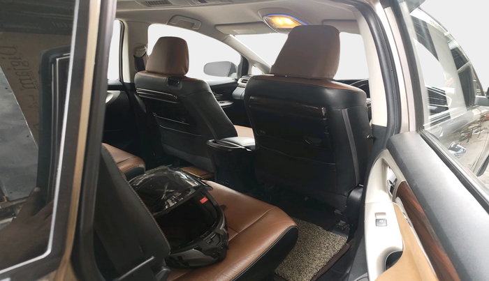 2017 Toyota Innova Crysta 2.8 ZX AT 7 STR, Diesel, Automatic, 1,36,189 km, interior