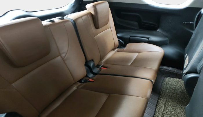 2017 Toyota Innova Crysta 2.8 ZX AT 7 STR, Diesel, Automatic, 1,36,189 km, interior